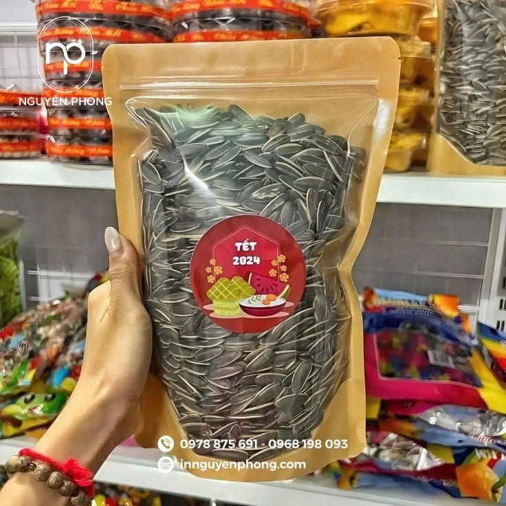 Mẫu tem tròn dán hạt hướng dương đơn giản